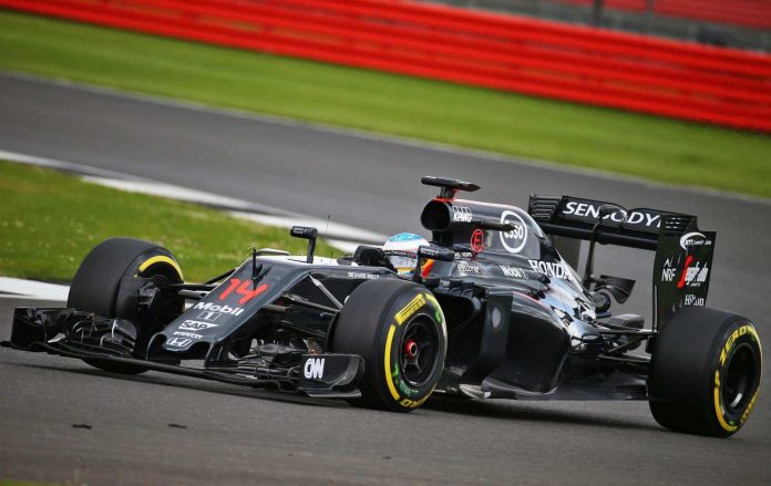 Motor Racing - Formula One Testing - In-Season Test - Day 1 - Silverstone, England
