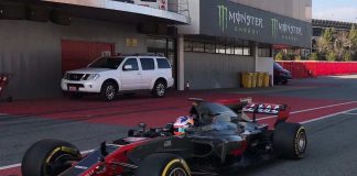 Pirmosios „Haas F1” 2017 metų bolido nuotraukos