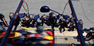 C. Horneris: „Renault” etalonu ir toliau išliks „Red Bull” daniel ricciardo red bull