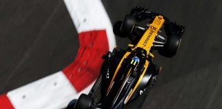 Dėl pirmo suktuko Jolyonas Palmeris kaltina vėją Jolyon Palmer