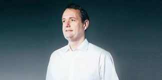 Steve Nielsenas prisijungs prie Rosso Brawno komandos Steve Nielsen