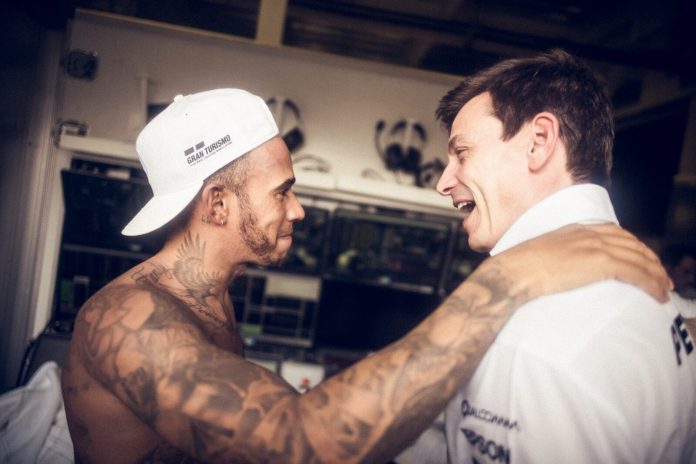 Lewis hamilton Lewis hamilton