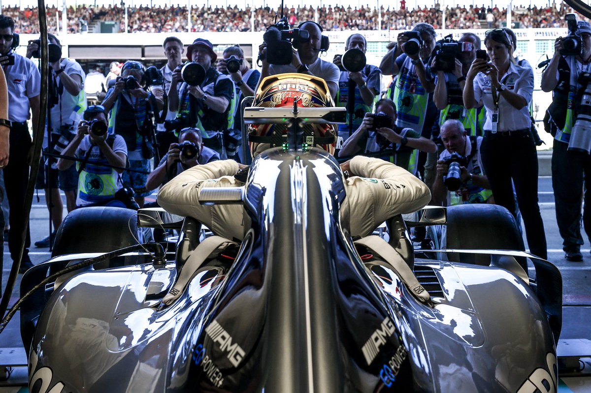 lewis hamilton lewisas hamiltonas mercedes