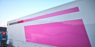 „Force India“ pakeitė pavadinimą: keičiasi vadovas, panaikinti iškovoti taškai racing point force india