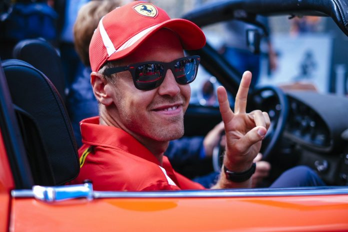 vettelis Sebastianas Vettelis ferrari